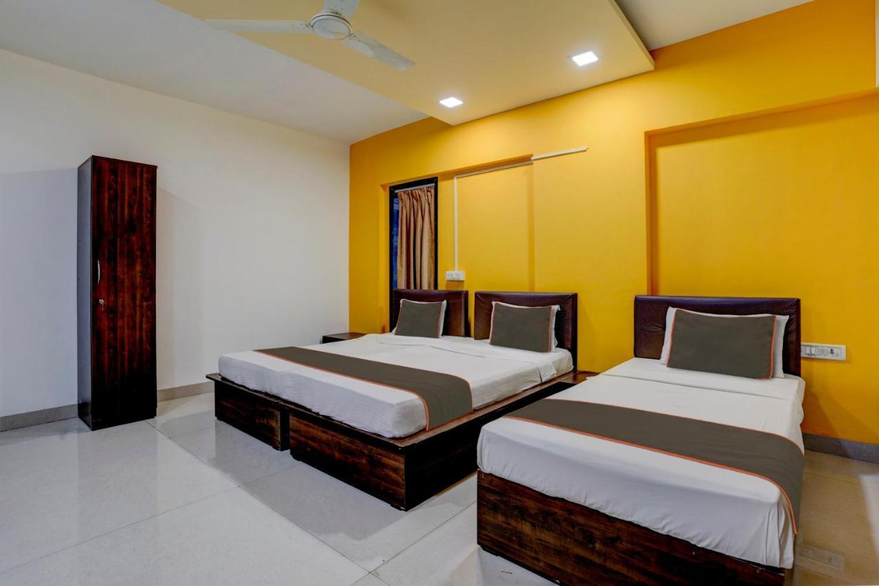 Rio Corporate House Hotell Mumbai Exteriör bild